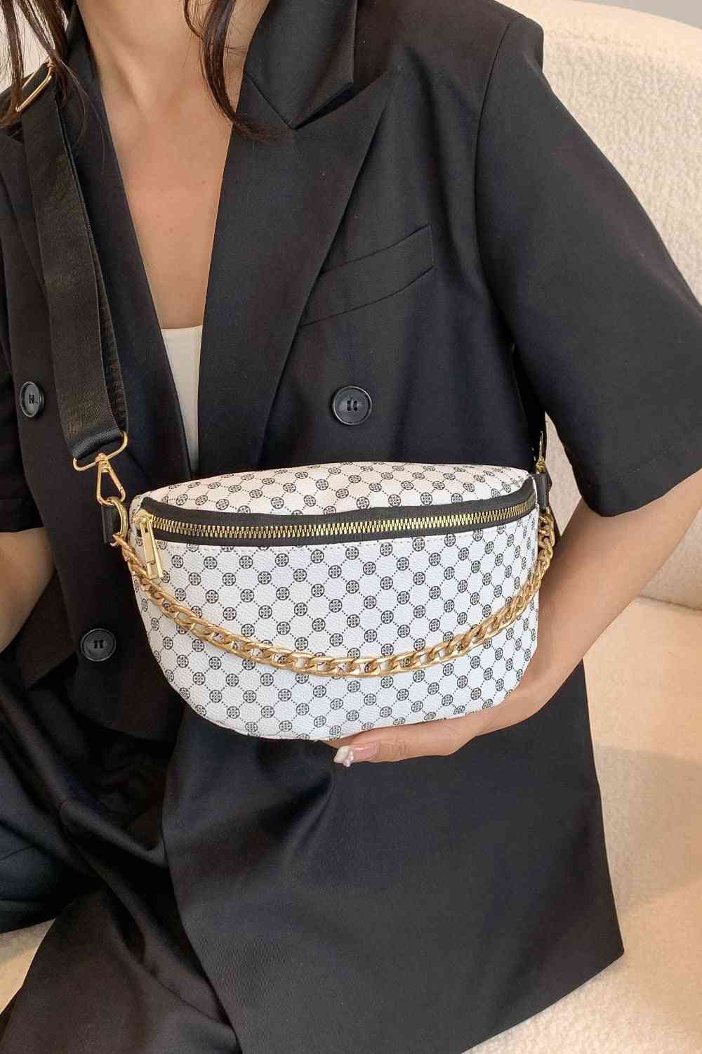 On The Go Sling Bag Shapelust