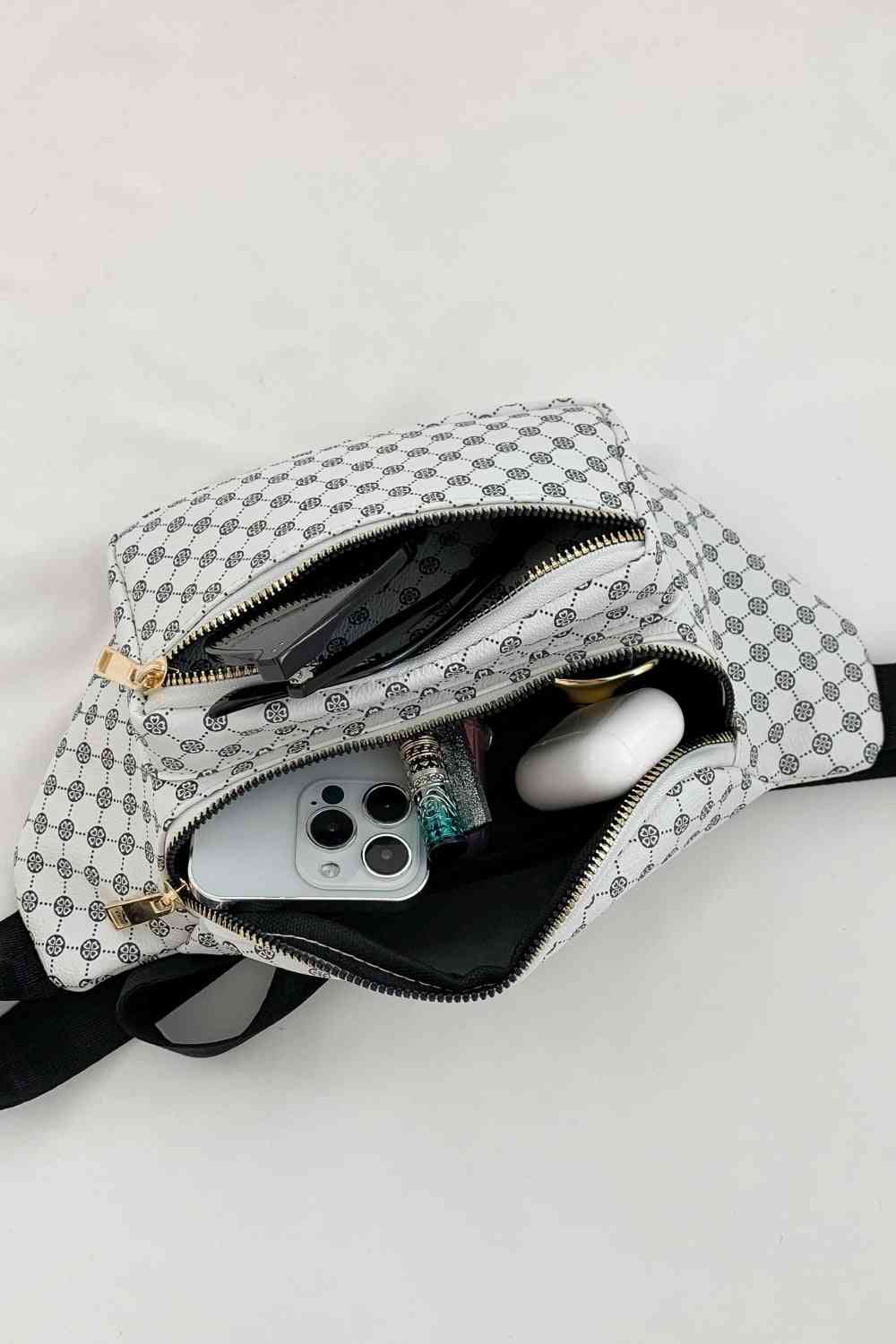 On The Go Sling Bag Shapelust