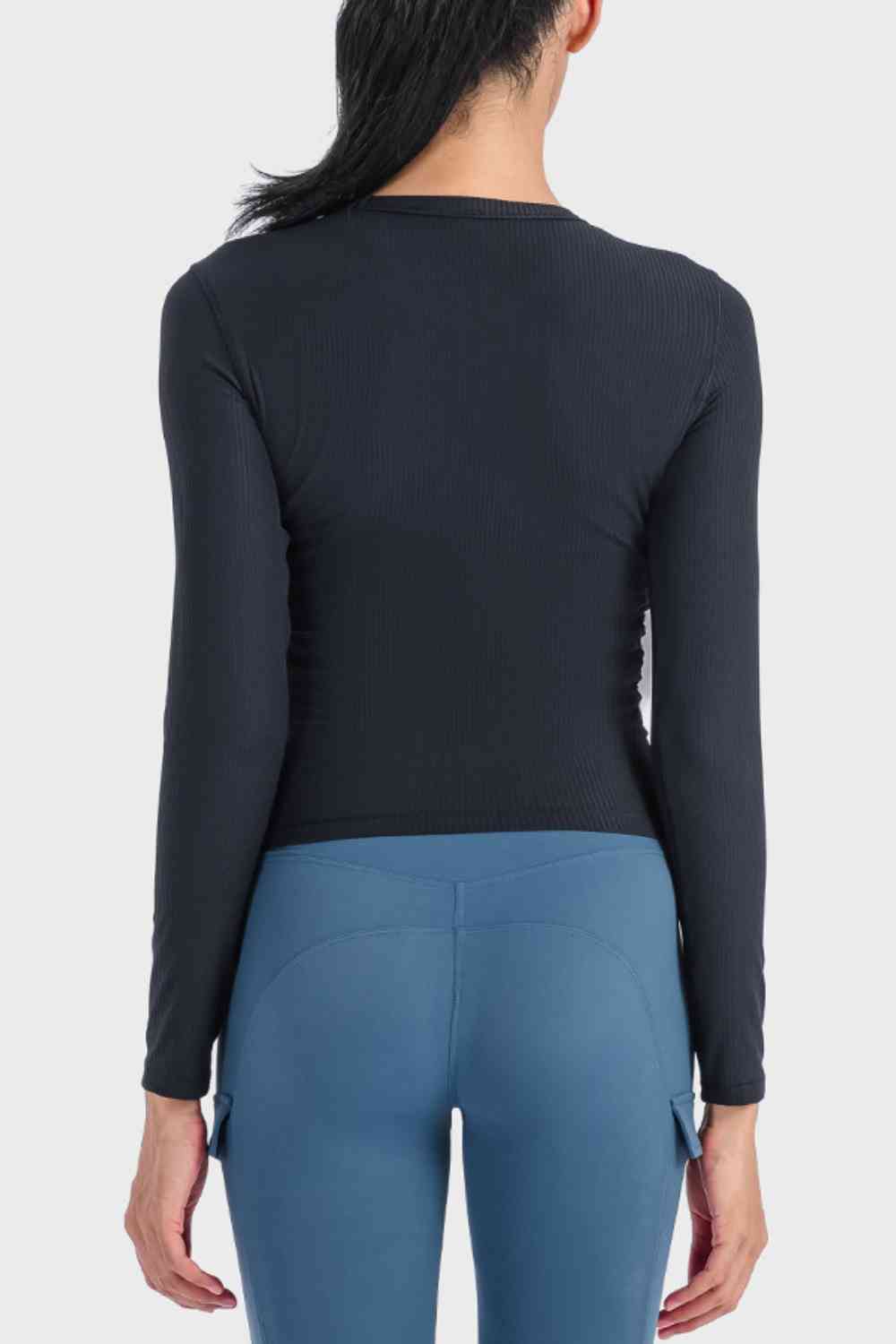 Round Neck Long Sleeve Sports Top Shapelust