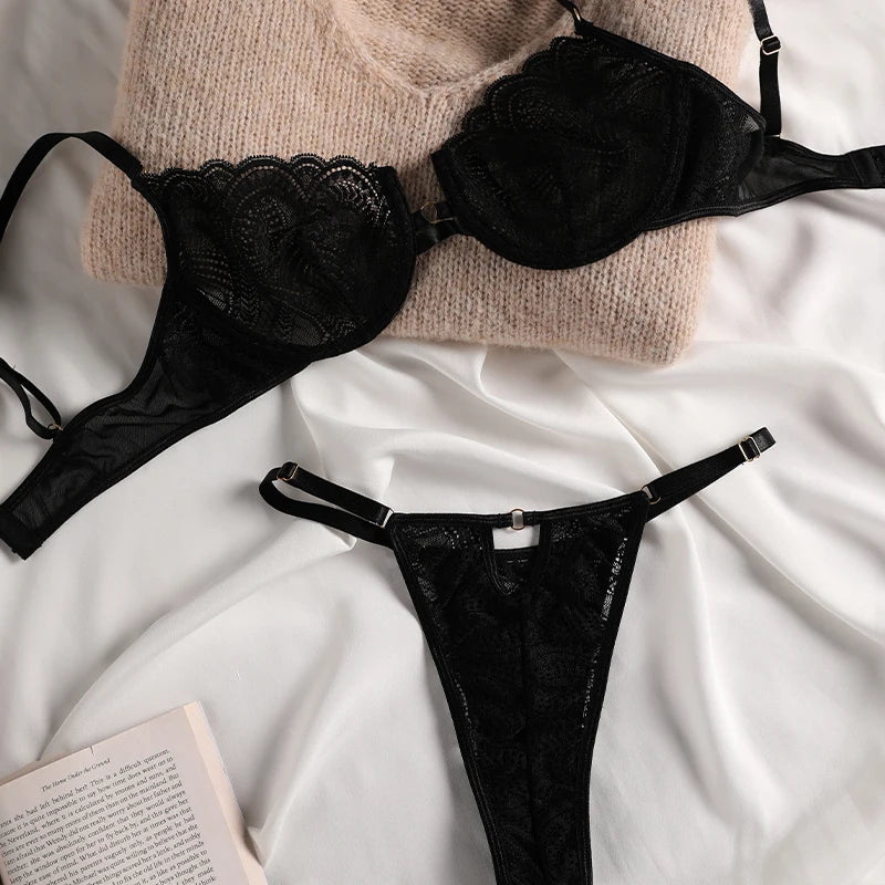 Pretty In Lace Lingerie Set